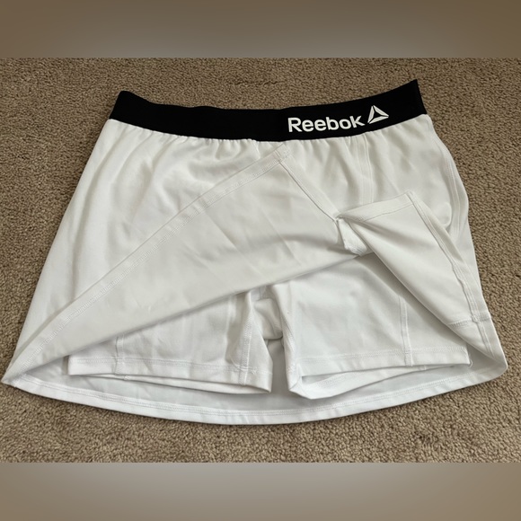 Reebok brand athletic skort, size Small, white/black - Picture 2 of 4